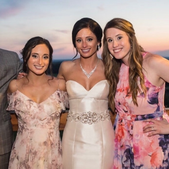 LAST CHANCE SALE!!Justin Alexander crystal belt 💗 - Picture 5 of 8